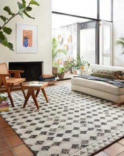 Loloi Rugs All Rugs Yeshaia Black Rug By Justina Blakeney® 15 Loloi Rugs All Rugs Yeshaia Black Rug By Justina Blakeney®