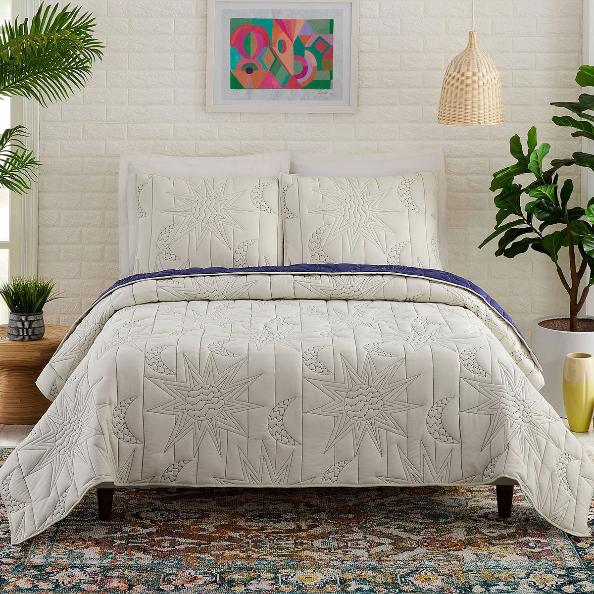 Peking New Sun & Moon Quilt Set By Jungalow® 6 Peking New Sun & Moon Quilt Set By Jungalow®